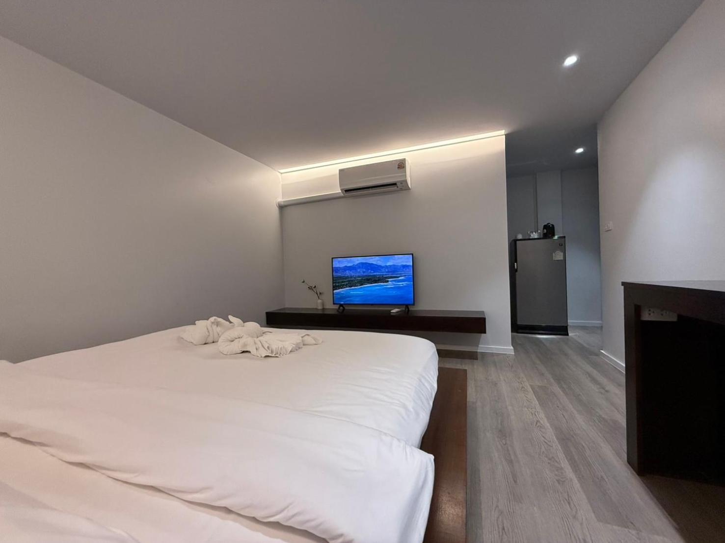 P168 Hostel Samui Bãi biển Chaweng Ngoại thất bức ảnh